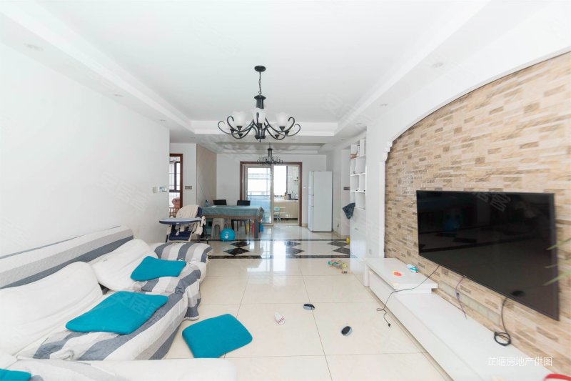 明珠广场旁华地润园精装修边户三房全天采光