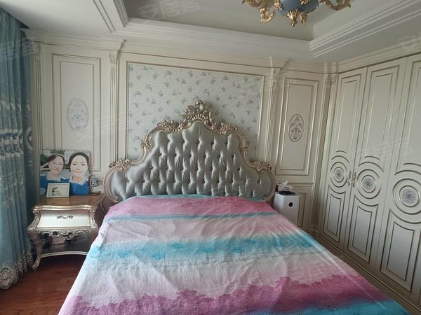 包头青山一宫环岛正翔国际丽江苑正翔国际大平层 豪华装修 领包入住 全天采光出租房源真实图片