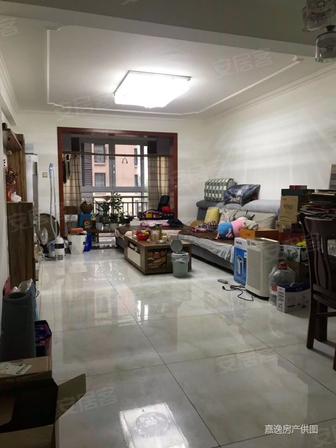 成都房产网>成都二手房>青羊二手房>金沙二手房>馨光嘉苑>488_650竖版