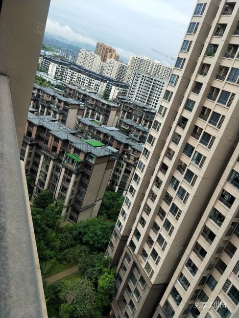 满二 住房 电梯房 首地江山赋 91平 152万 看房方便