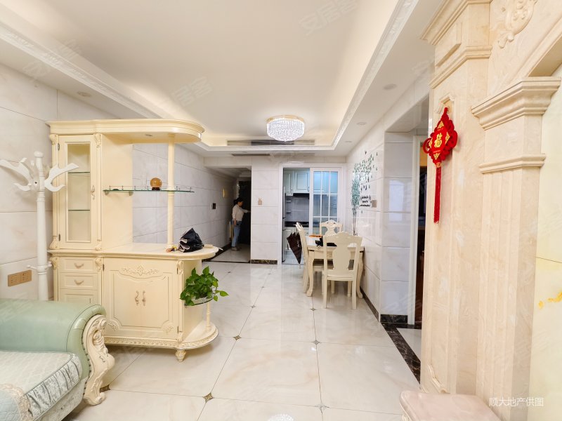 东莞房产网>东莞二手房>厚街二手房>体育公园二手房>万达御湖公馆>800