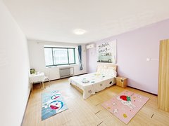 青岛黄岛石油大学吾悦广场 免水网物业地铁 嘉年华 积米崖 南向 空调出租房源真实图片