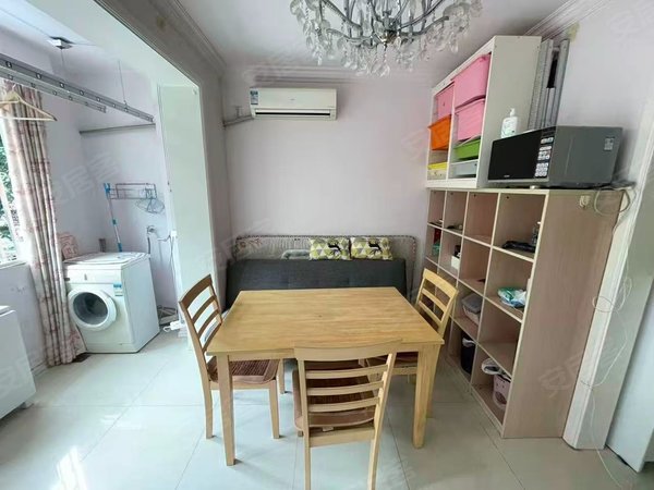 上海浦东世纪公园金桂小区紧邻世纪公园地铁站 带地暖一室 低楼层 可办居住证 可宠出租房源真实图片