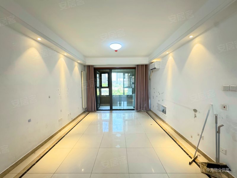 中海御景台 双卫 产权清晰 117平122万近地铁 交通便捷