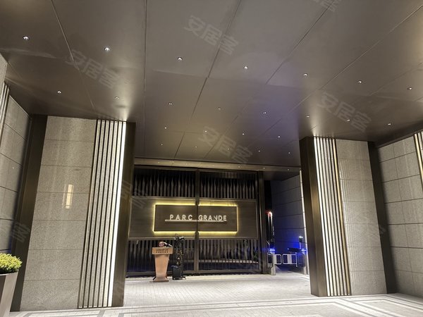 杭州拱墅申花九龙仓天玺一梯一户四房三卫全屋地暖新风系统暗黑系风格