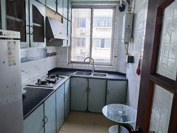 旁边,樾城花园精装两房图片实拍,欢迎来电咨询天然气出租房源真实图片