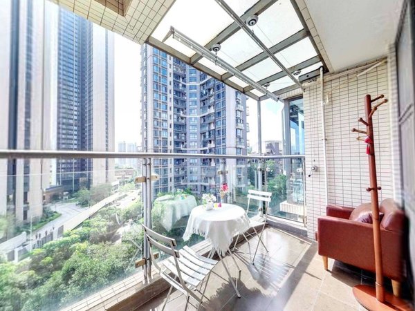 深圳龙岗龙岗中心城绿景大公馆龙岗中芯绿景大公馆三房二卫,第一次