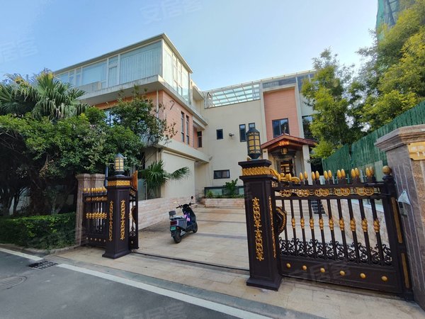 昆明西山滇池度假区滇池卫城鹿港(别墅)会所接待 带影视厅豪装别墅