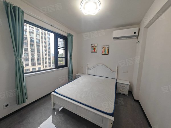 金华东阳横店明都星耀城演员公会旁，东边套四房，有车位，包物业出租房源真实图片