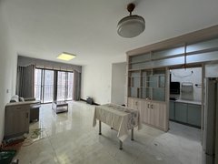 北流北流城区城区1600元租荣顾四房两厅两卫，家电家齐全拎包入住出租房源真实图片