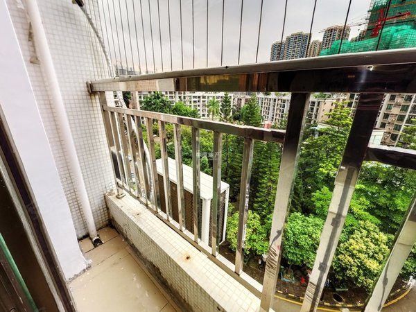 深圳布吉百鸽笼加洲花园万象汇靓房,家私齐全,拎包入住出租房源真实