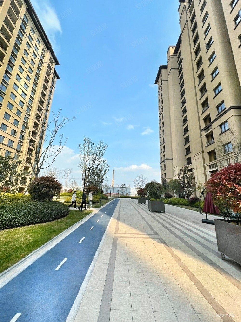 万科新田湖与城