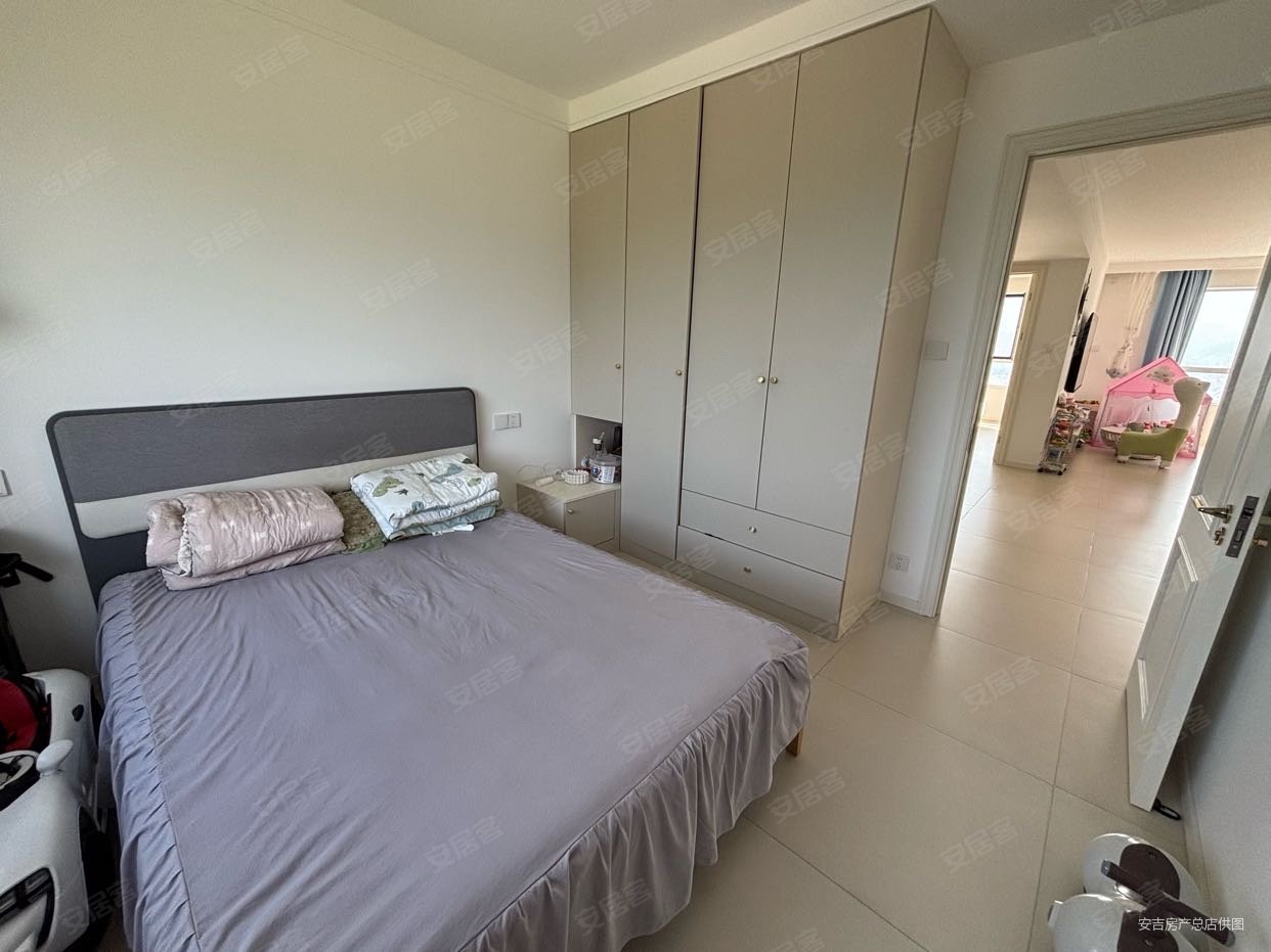 太子城5期3室2厅1卫121.86㎡南76.8万