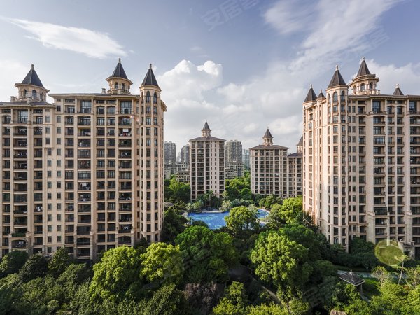 上海闵行春申上海星河湾(二期)大平层标杆丨高区豪装大四房丨全套家具