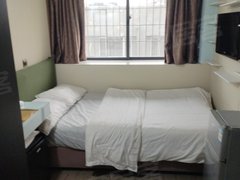 厦门思明莲坂四季金色酒店 1室0厅1卫出租房源真实图片