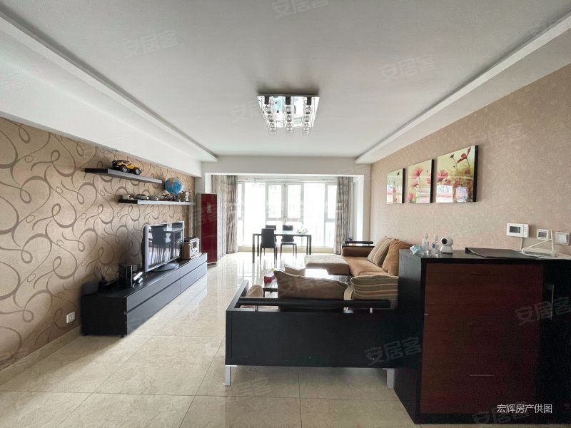 雁北路地铁口辰北花园 精装复式 视野开阔价格可谈可按揭贷款