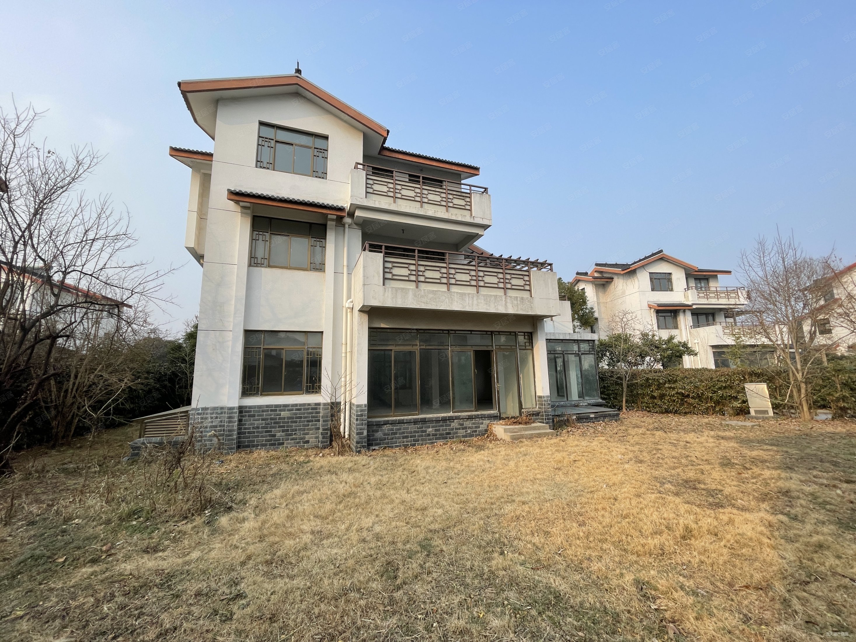 东山景园中式独栋别墅占地750平性价比高环境好