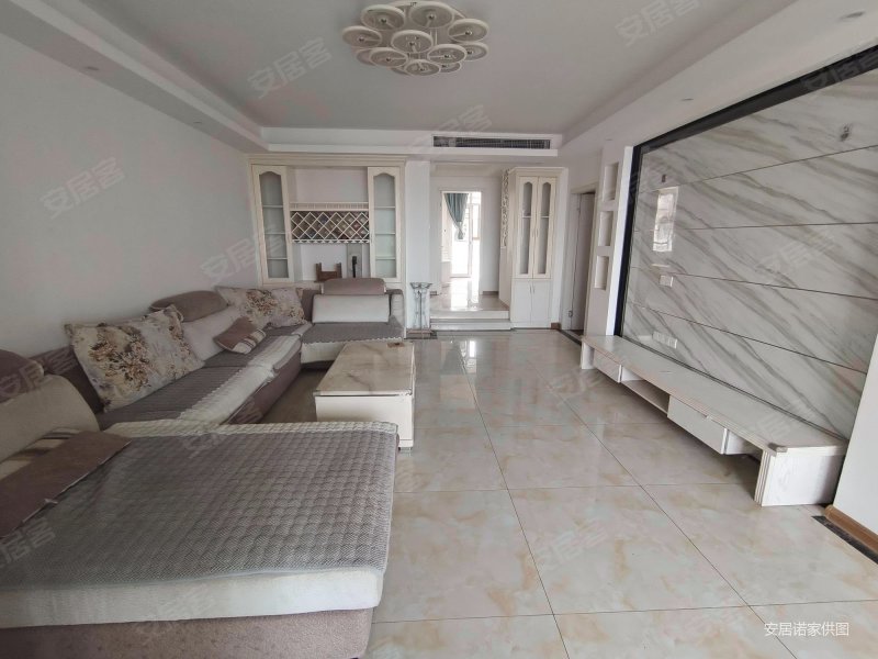 双卫生间 带电梯 精装修 正规商品房 中间楼层采光好 朝南,江浩尚景园