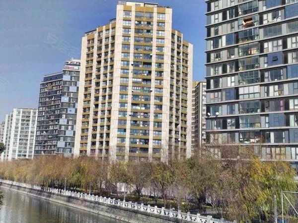 上海闵行七宝皇都花园(公寓住宅)近12号线,品质小区,带固定车位,精