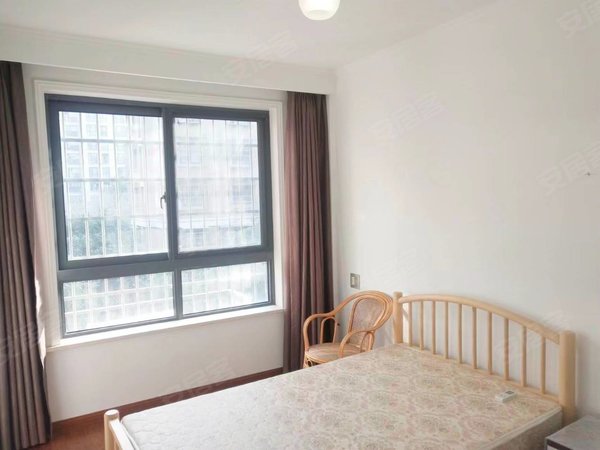 杭州萧山城厢广悦公寓广悦小区,三楼,近地铁2号线,家居家电齐全,.