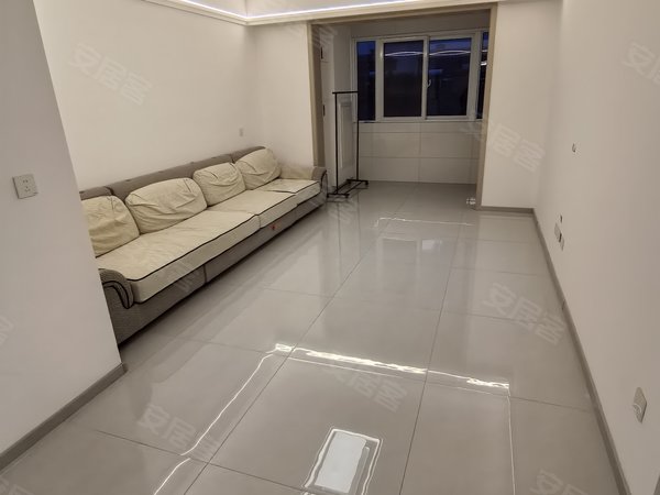 睢宁县睢宁城区睢宁城区中心幸福小区四期幸福小区四期 3室1厅1卫出租房源真实图片