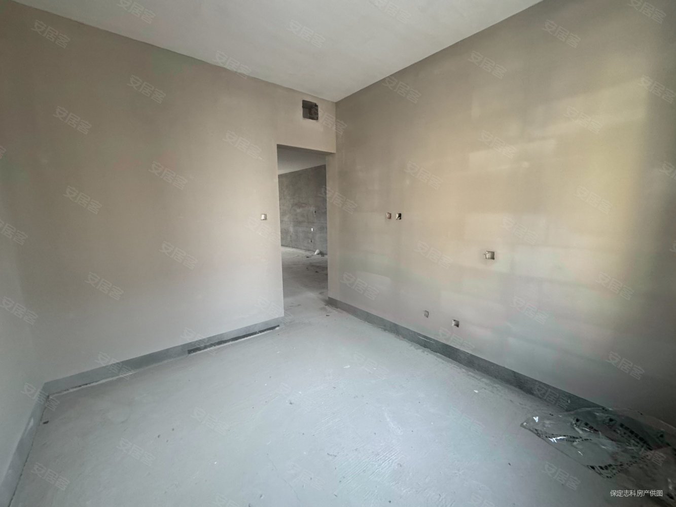 中国府3室2厅2卫120.04㎡南北115万