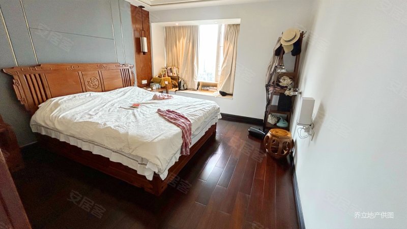 格局方正 南北对流,东山雅筑二手房,1650万,4室2厅,3卫,185平米-广州