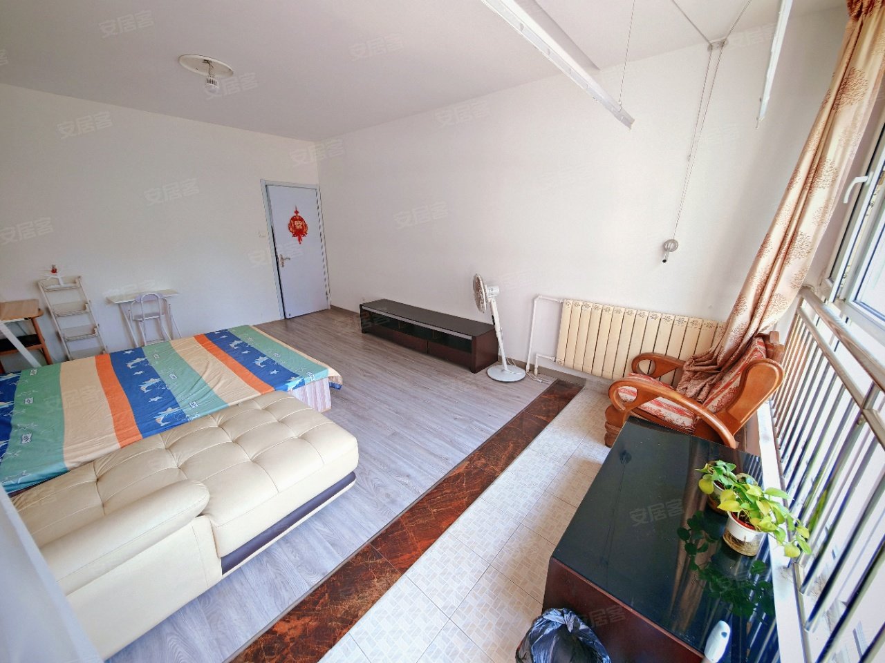 年前，空间超级大，房间暖和，安子地铁口 慧康医院附近