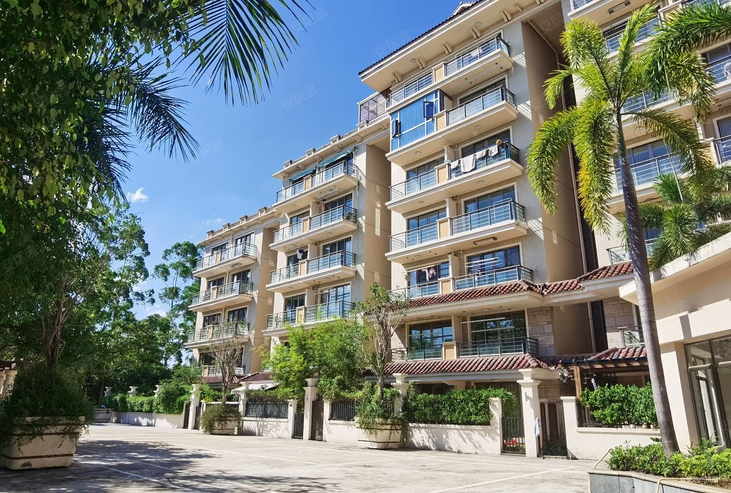 观澜豪园观景赛维纳2室2厅1卫98.58㎡南北0万