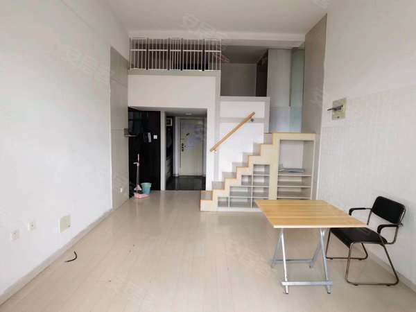 无锡新吴旺庄宝龙国际公寓宝龙b栋(可注册,工作室,朝南45平宽敞)随时