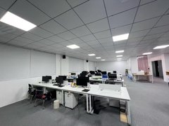 汕尾汕尾城区香洲瑞景附近室115平方带装修可以直接入驻出租房源真实图片