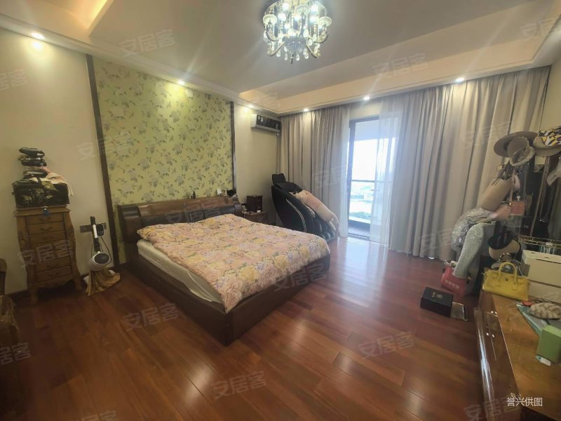 东莞房产网>东莞二手房>南城二手房>南城车站二手房>御花苑>800_600