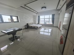 大连西岗香炉礁百年港湾,近五一广场,西安路,距离航三,船厂都很近出租房源真实图片