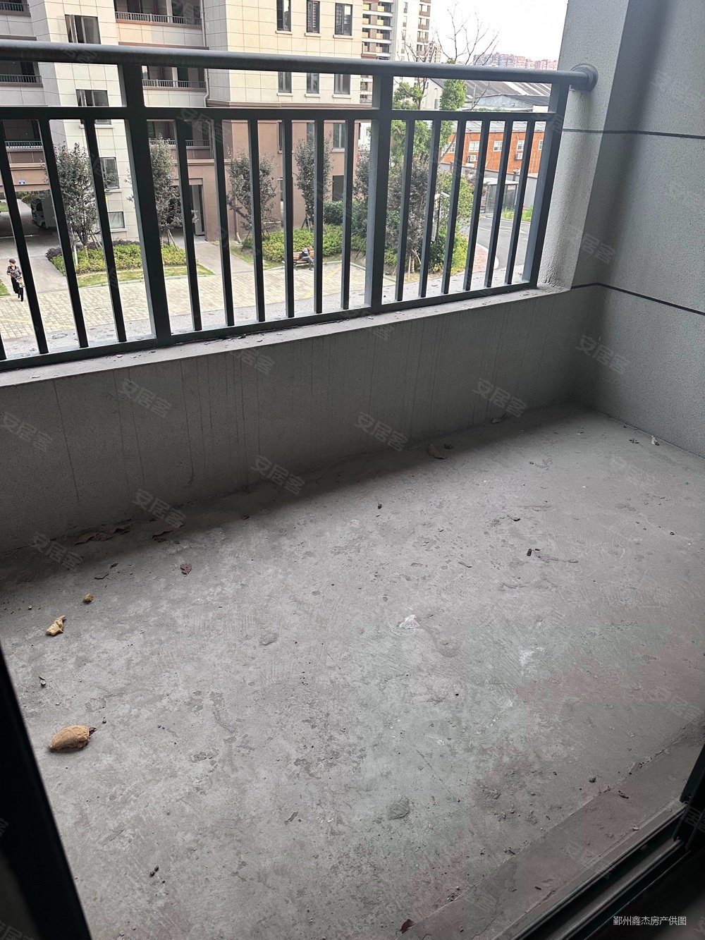 大两房 出行方便 南北通透 电梯房 临地铁 商圈成熟,裕和佳苑二手房