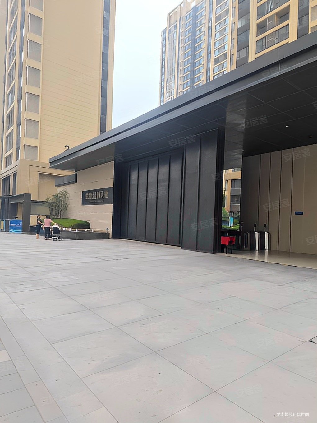 龙湖昱城一期27号楼总高29