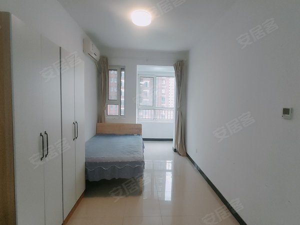 天津河西梅江津铁美苑急租!