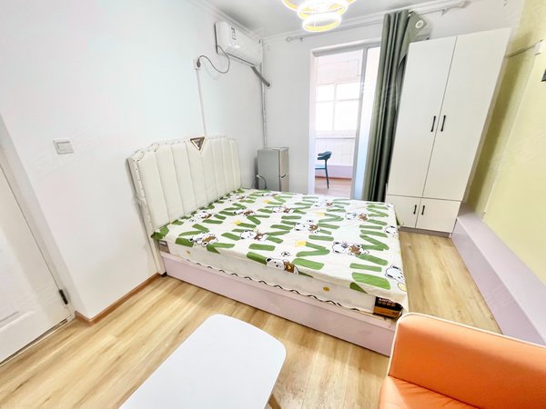 个人转租独卫阳台华森姚家小区武警医院女单身宿舍中润世纪城