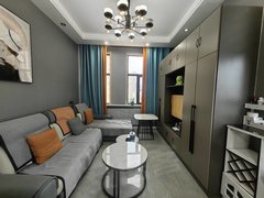 庆阳西峰西峰城区万辉，品牌家具家电，六中，精装，电梯一居室，干净整洁出租房源真实图片