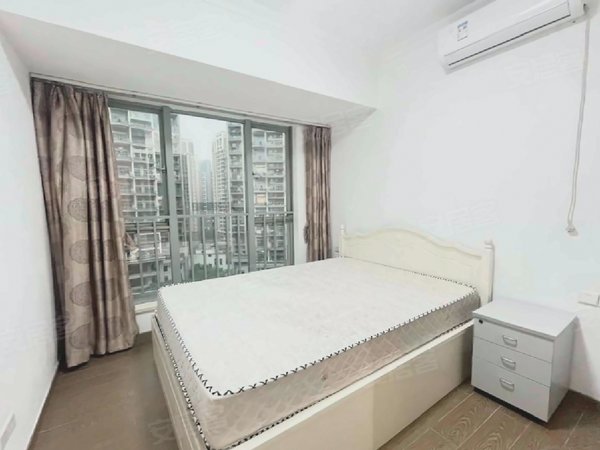 【多图】鸿荣源禧园,沙井租房,房东刚刚挂牌,精装修装修5室,家电全新