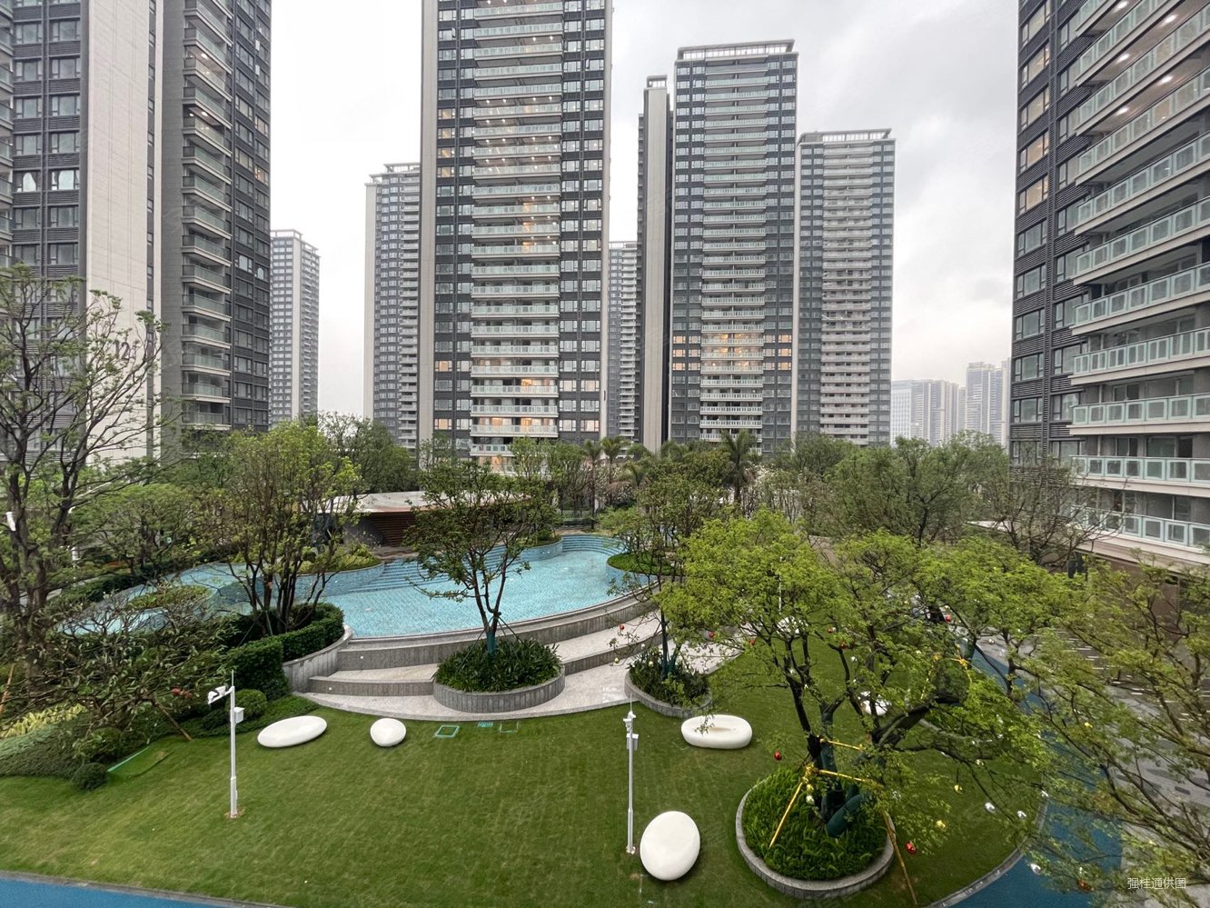 广州南站旁三龙湾核心央企中海文锦国际全新三房双地铁