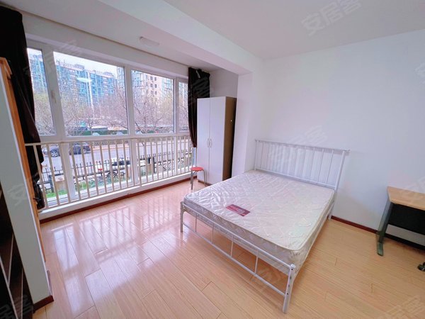 【多图】天居园,媒体村租房,天居园 超大卧室带落地窗 价格优惠 临近