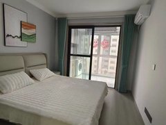 射阳射阳城东吾悦广场金科未来城电梯房4楼，128平，3室2厅1卫1衣帽间，边户出租房源真实图片