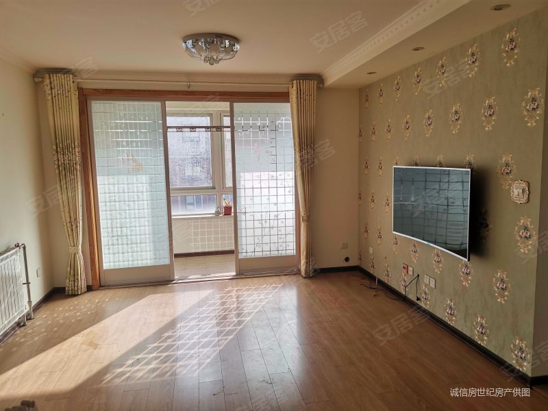 山水新城(一期二期)|海滨二路599号3室2厅1卫93.82