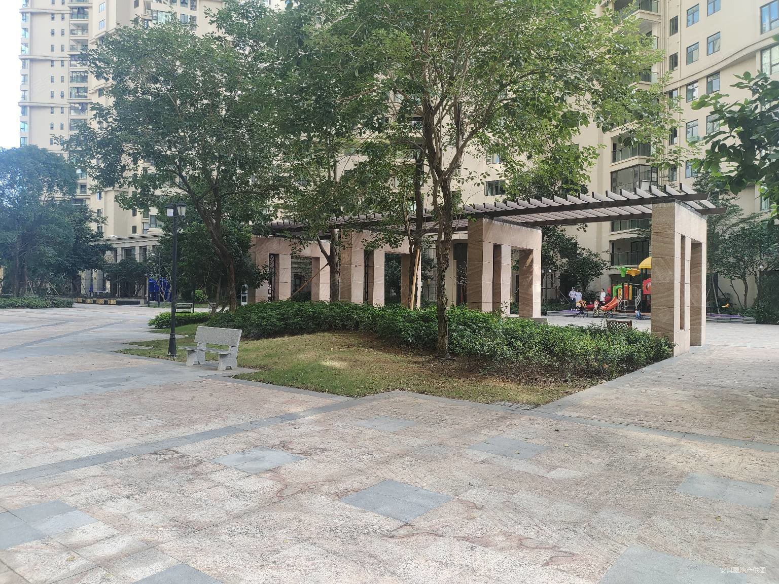 中山房产网>中山二手房>三乡二手房>小琅环路二手房>畔山中心城>