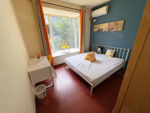 重庆渝北龙溪时代绿苑(一期)大龙山!花卉园!自家房子!直租!无中介!