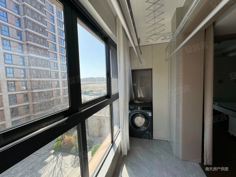 新上好房雅戈尔江上115平加装未入住拎包入住急售