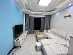 急租万达茂旁 龙岗农贸市场 新新传说三房 全屋定制 领包入住