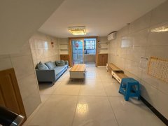 苏州吴中甪直鸿运公馆，精装复式公寓，两房，看房有密码，民用水电出租房源真实图片