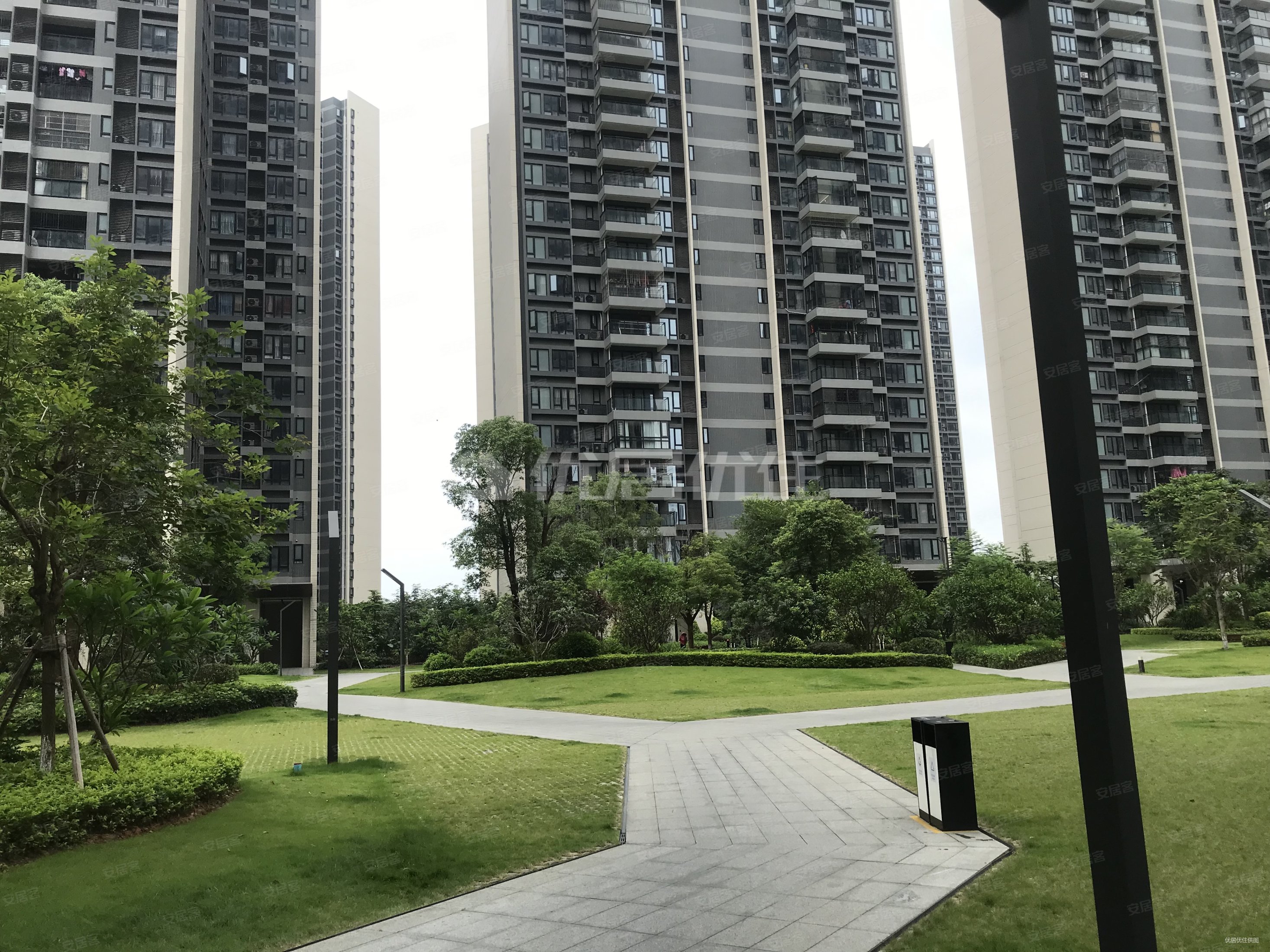 时代南湾一期带装修出售