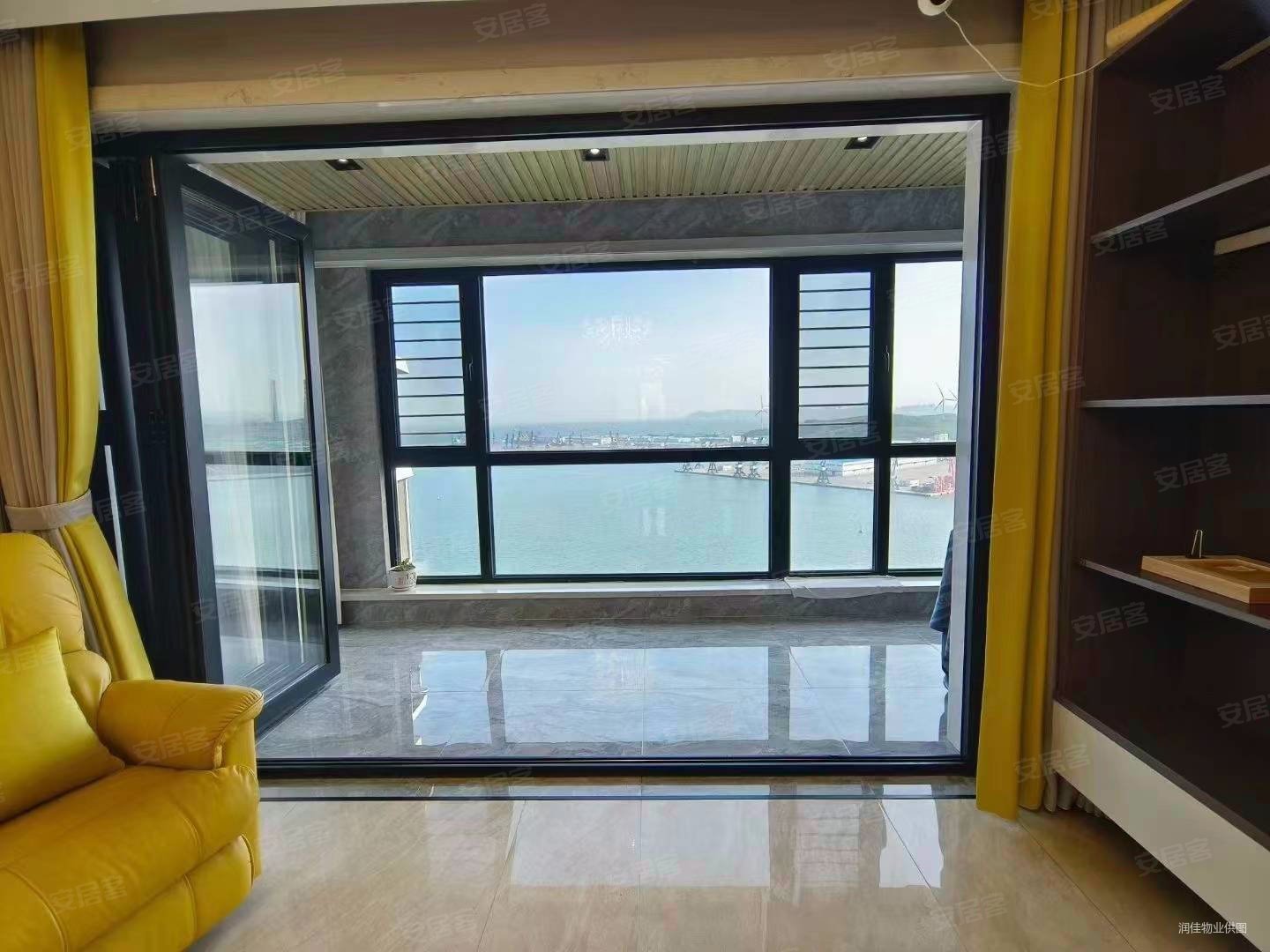 华润海中国十期,一线观海房,视野好,三室两卫,拎包入住